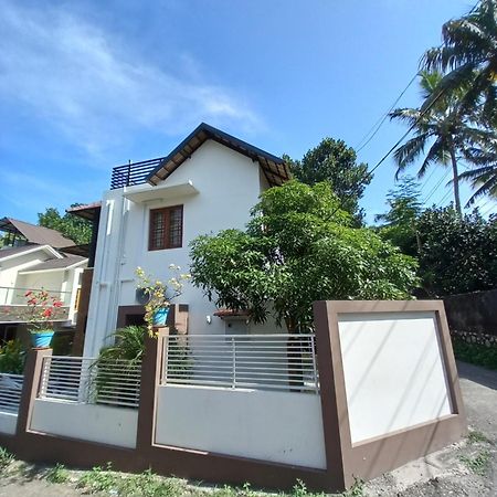 Eka Homes 3Bhdk Villa Thiruvananthapuram Kültér fotó
